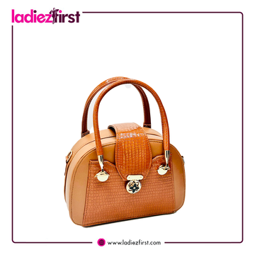 Caramel Trunk Bag