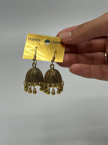 Vintage Gold Jhumka Earrings