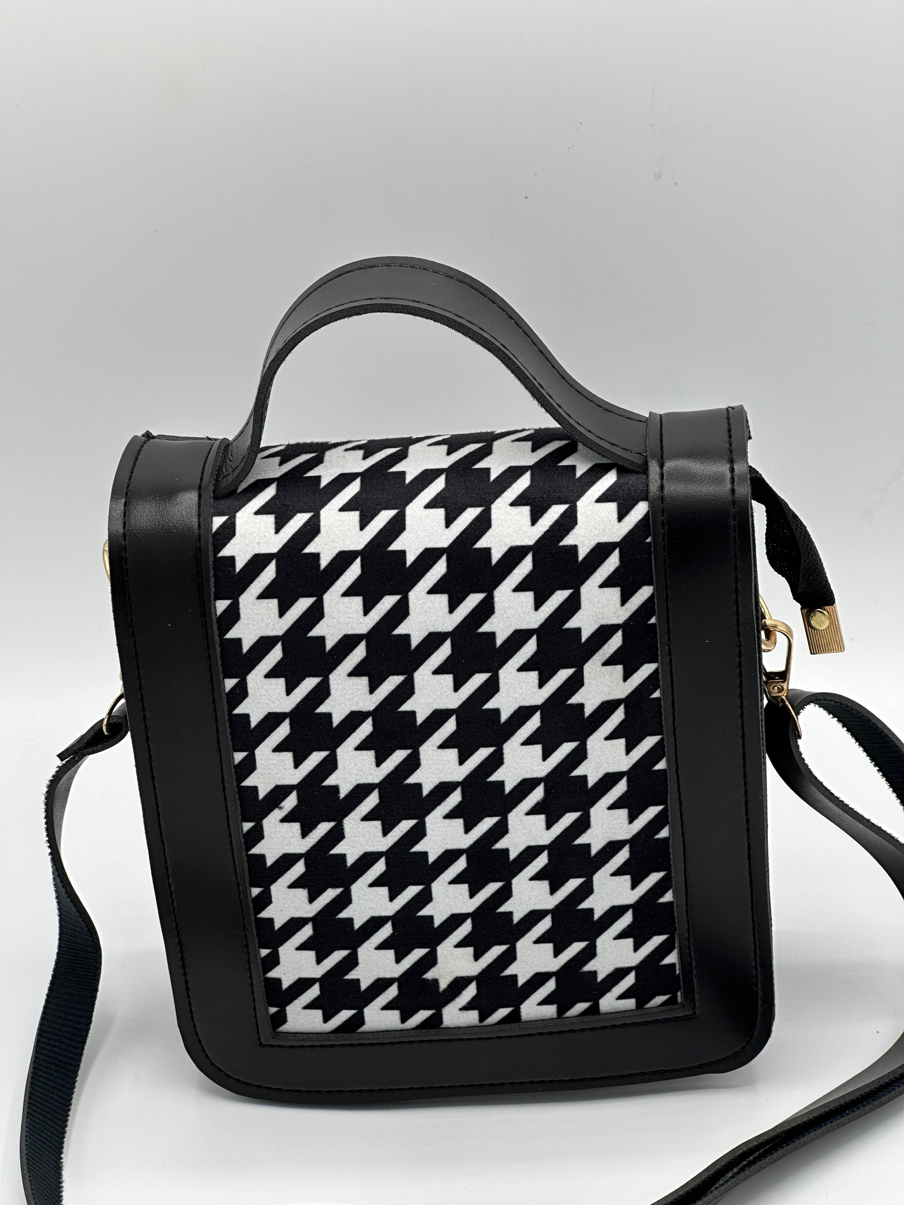 Z-Chic Crossbody Bag